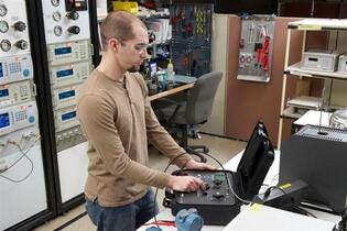 手動(dòng)壓力(li)校準及(ji)精(jīng)密壓力(li)測(ce)量 手動(dòng)壓力(li)校準及(ji)精(jīng)密壓力(li)測(ce)量