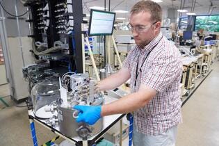 基準級活塞式(shi)壓力(li)計(ji) 基準級活塞式(shi)壓力(li)計(ji)